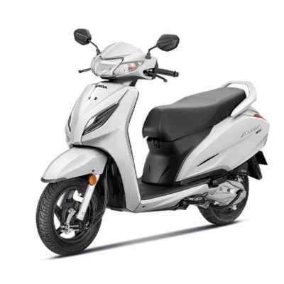 Honda Activa 125 Honda Activa 125: "La scooter perfecta para San Pedro Sula: Honda Activa 125, con garantía de 12 meses y frenos CBS." Ven a DIDEMO por la tuya y conquista Honduras.