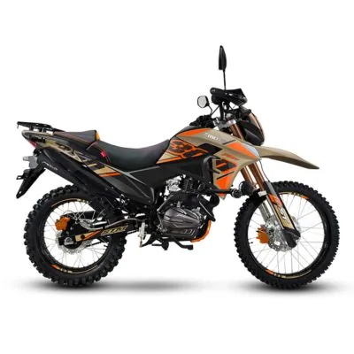 ZMOTO 300 PRO 🏍️ ¡Libertad sobre dos ruedas! La Zmoto 300 PRO domina cerros, ríos y caminos rurales en Honduras como ninguna otra.