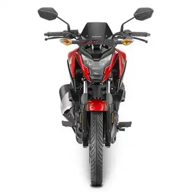 Honda X-Blade 160 La Moto Semi Deportiva Honda XBlade 160 en su elemento: estilo y rendimiento en Honduras.