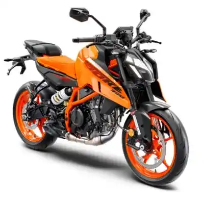 KTM 390 Duke La KTM 390 Duke en una calle de Tegucigalpa, mostrando su destreza.