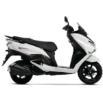 La moto automática Suzuki Burgman Street 125 en las calles de Tegucigalpa, Honduras. ¡Conquista la ciudad!