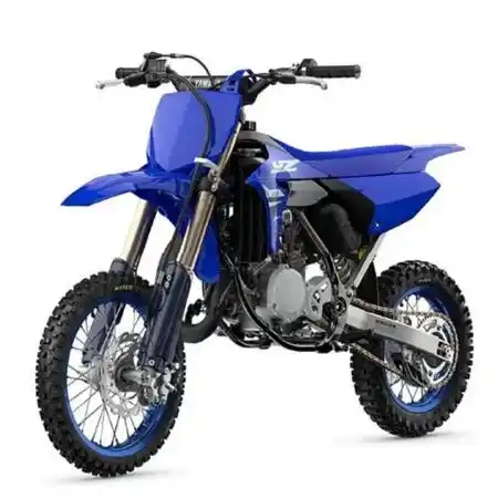 La Yamaha YZ 65 es la Moto de Motocross para niños ideal en Honduras. Adquiérela con Crédito Solvenza en 45 minutos y Garantía de 24 meses en Comercial Ultramotor.